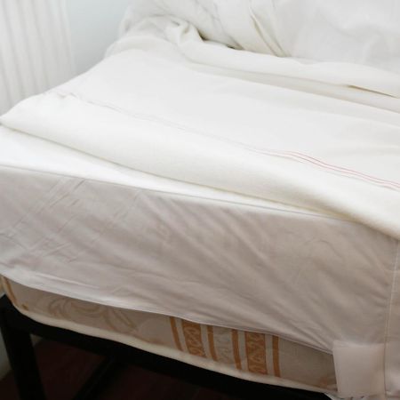 New Luxury Rooms In The Heart Of London Next To Shops, Cafes, Bars & Metro With Shared Bathrooms Екстериор снимка