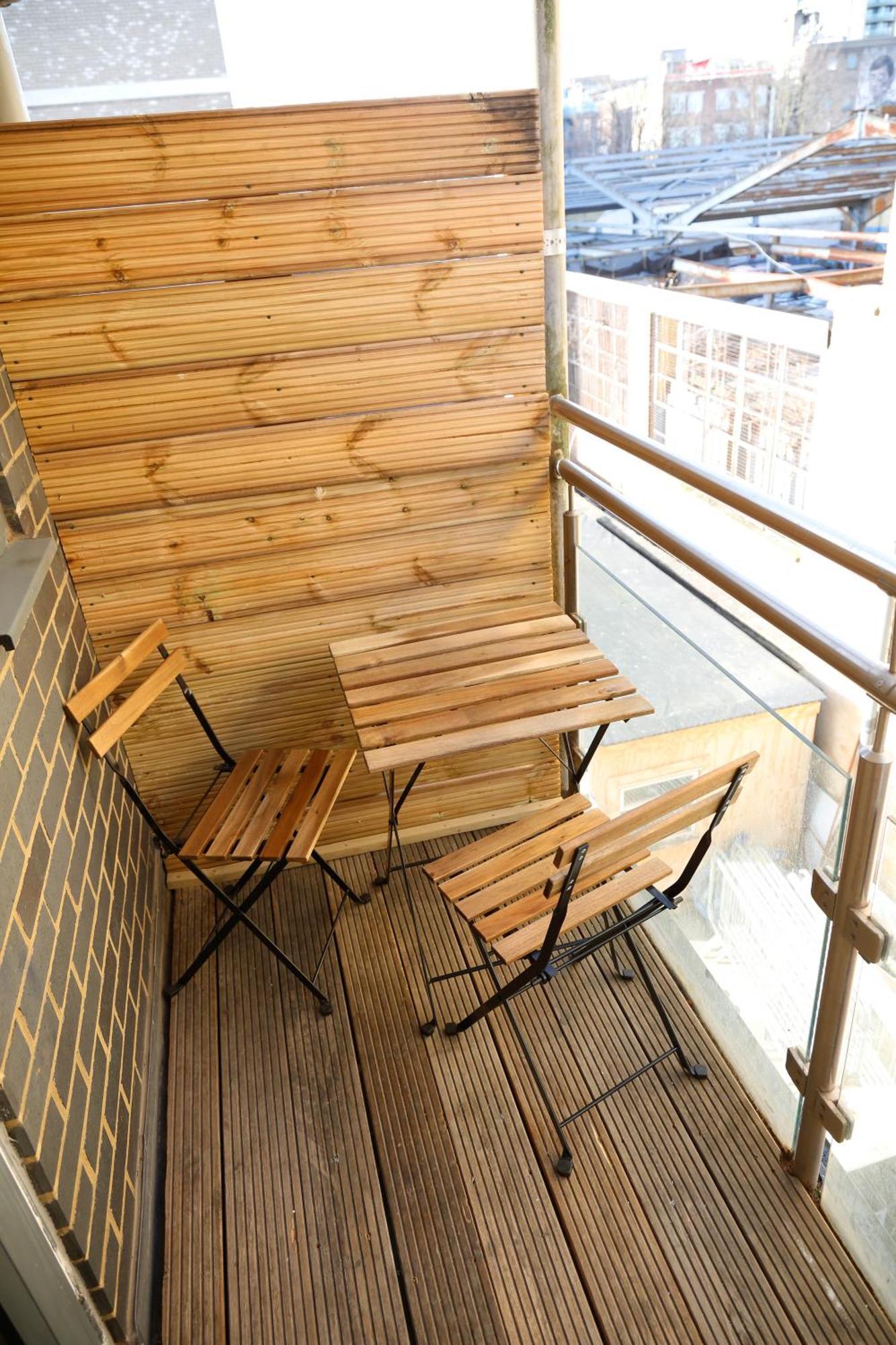 New Luxury Rooms In The Heart Of London Next To Shops, Cafes, Bars & Metro With Shared Bathrooms Екстериор снимка