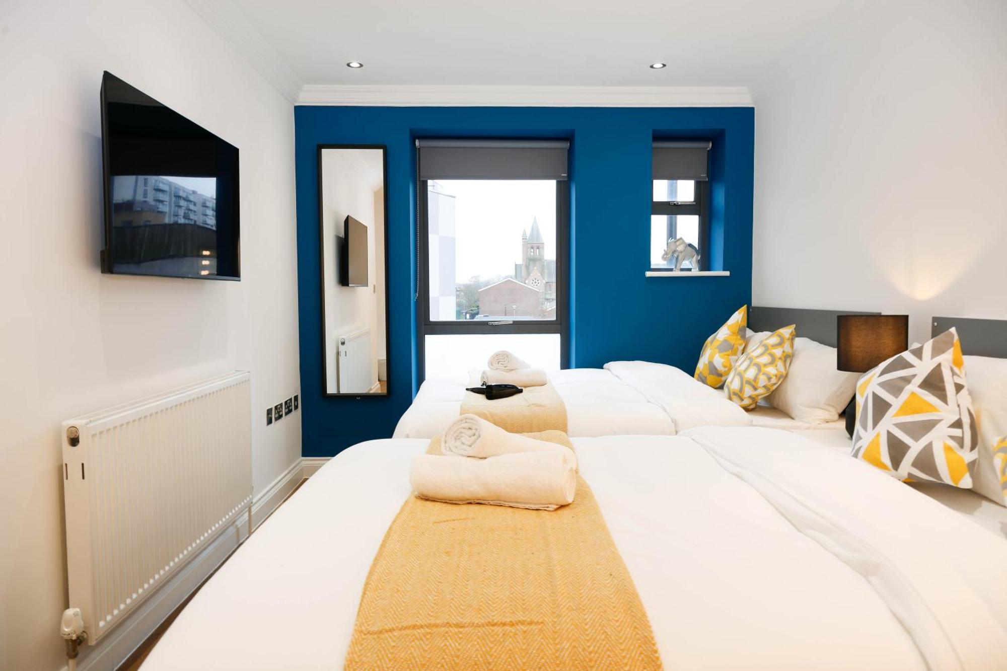 New Luxury Rooms In The Heart Of London Next To Shops, Cafes, Bars & Metro With Shared Bathrooms Екстериор снимка