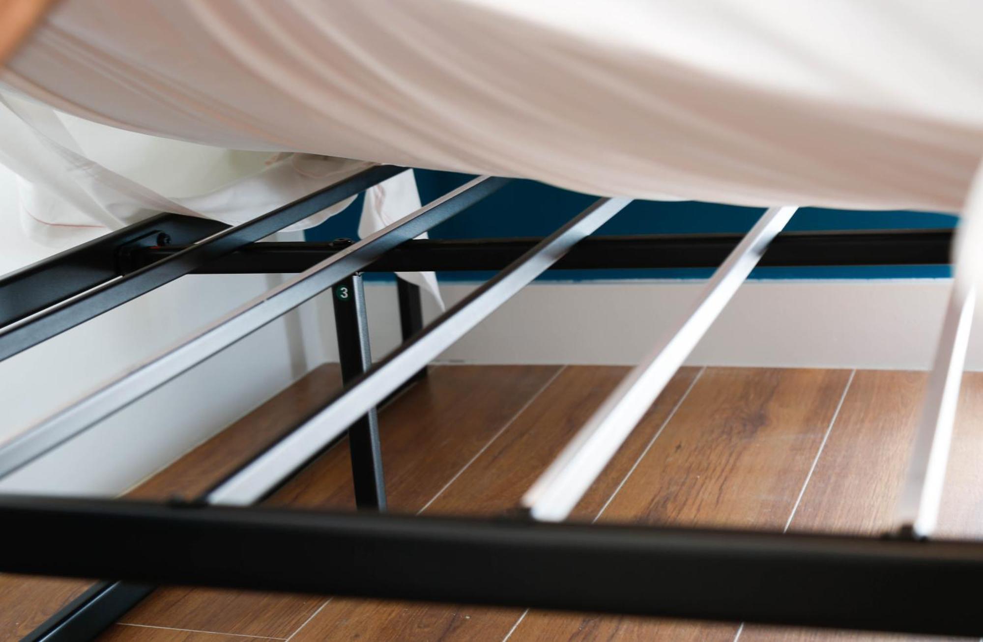 New Luxury Rooms In The Heart Of London Next To Shops, Cafes, Bars & Metro With Shared Bathrooms Екстериор снимка